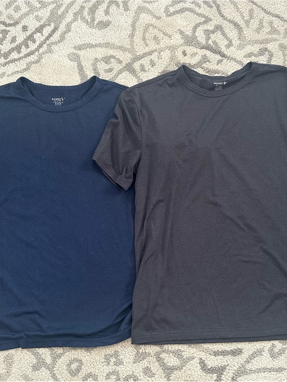 Boys Old Navy Active CloudMotion Navy and Charcoal Tops